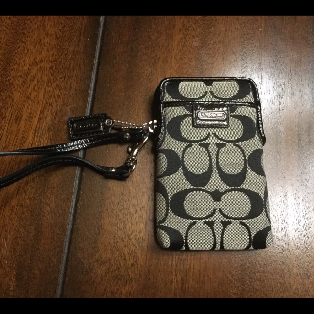 Coach phone/ID case/wristlet